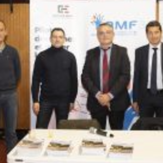 Congrès de l'Association des Maires de France 32